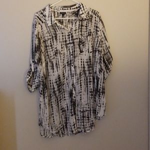 Torrid Striped tie dye chiffon button front tunic